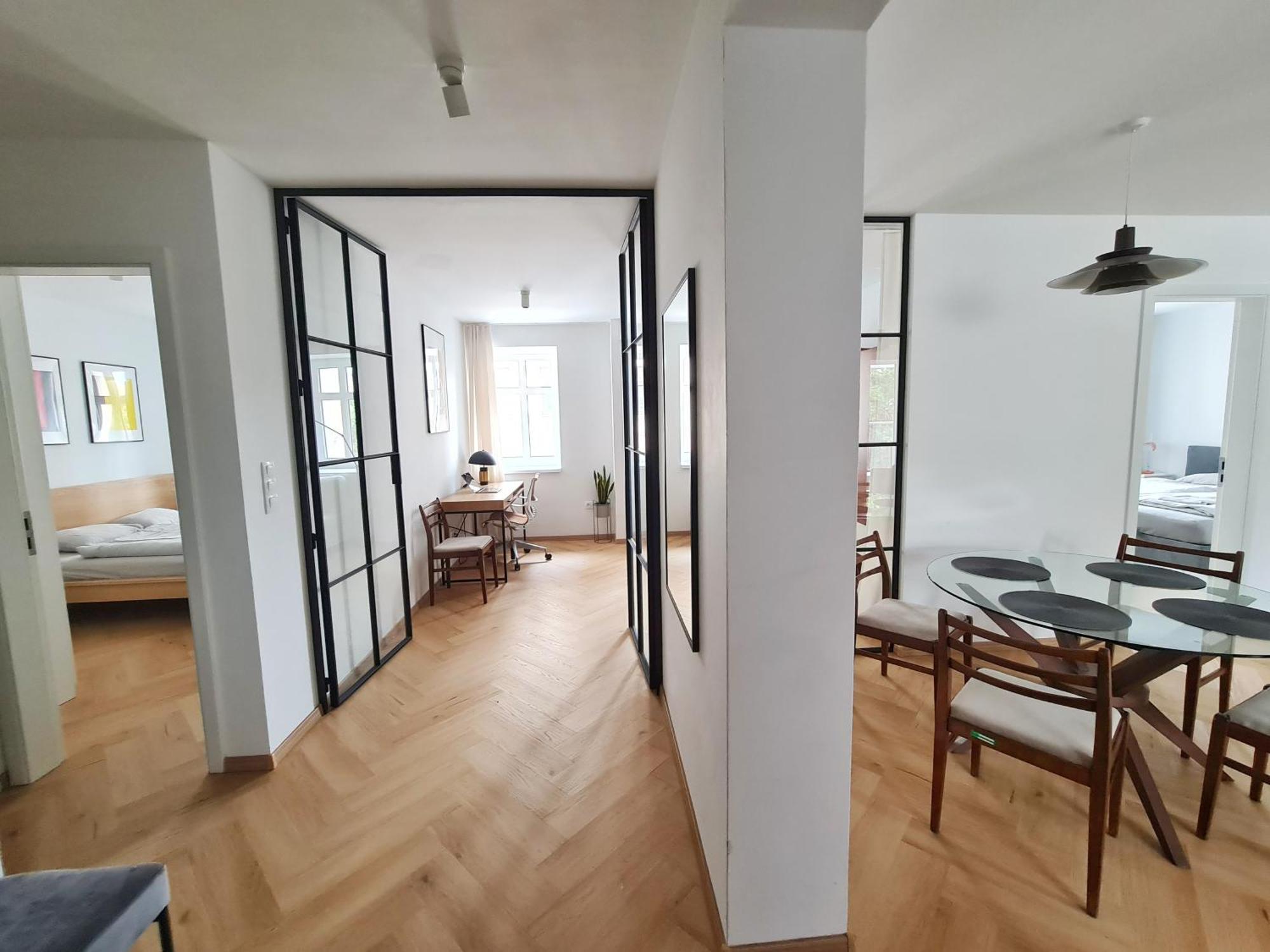 Beautiful New Apt In Old Town Near Train Station - Free Parking Bratislava Exteriér fotografie